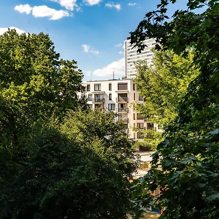 Spacious With Balcony - Old Town *